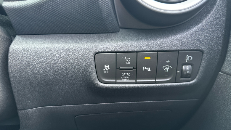 Hyundai Kona 1.6 GDi Hybrid Ultimate 5dr DCT Hybrid Hatchback